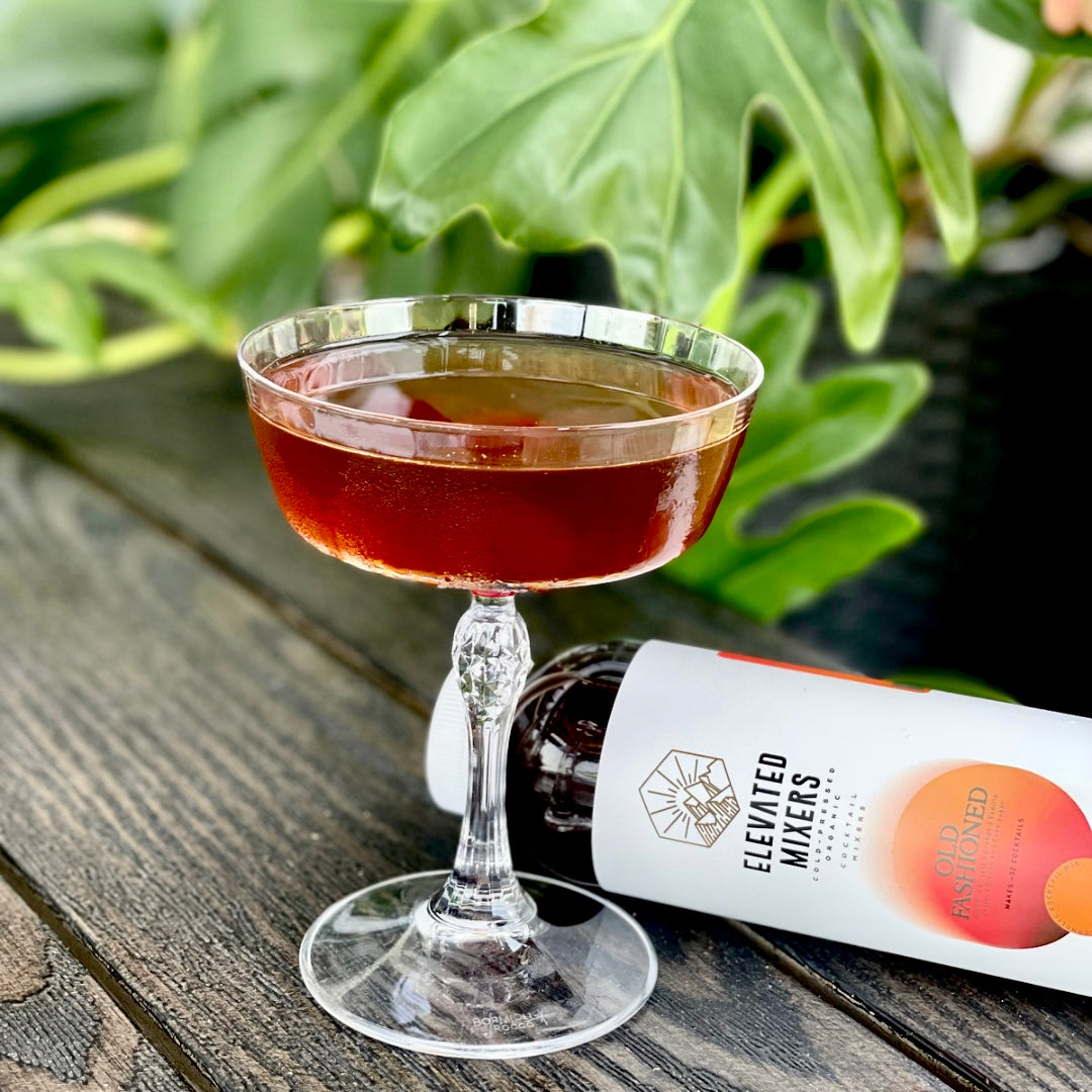 <h1 style="text-align: center;">Opulent Serenade: A Luxurious Cocktail Experience</h1> <div style="text-align: center;"></div>